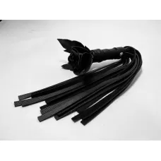 Черная кожаная плеть с лаковой розой в рукояти - 40 см черный 