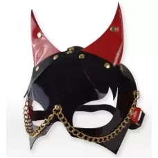 Черно-красная маска с рожками черный с красным 