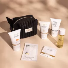 Набор YESforLOV La Trousse Enchantee в черной косметичке черный 