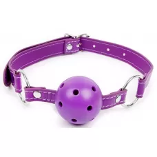 Фиолетовый кляп-шарик на регулируемом ремешке с кольцами фиолетовый 