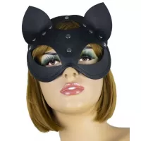 Маска кошки с металлическими заклепками черный 