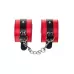Красно-черные кожаные наручники со сцепкой красный с черным 